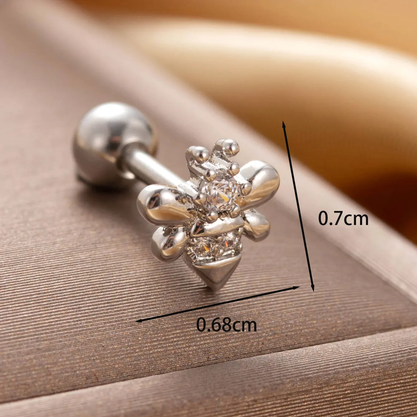 1 Piece Simple Series Bees Copper   Gold Color Zircon Women's Stud Earrings h5 